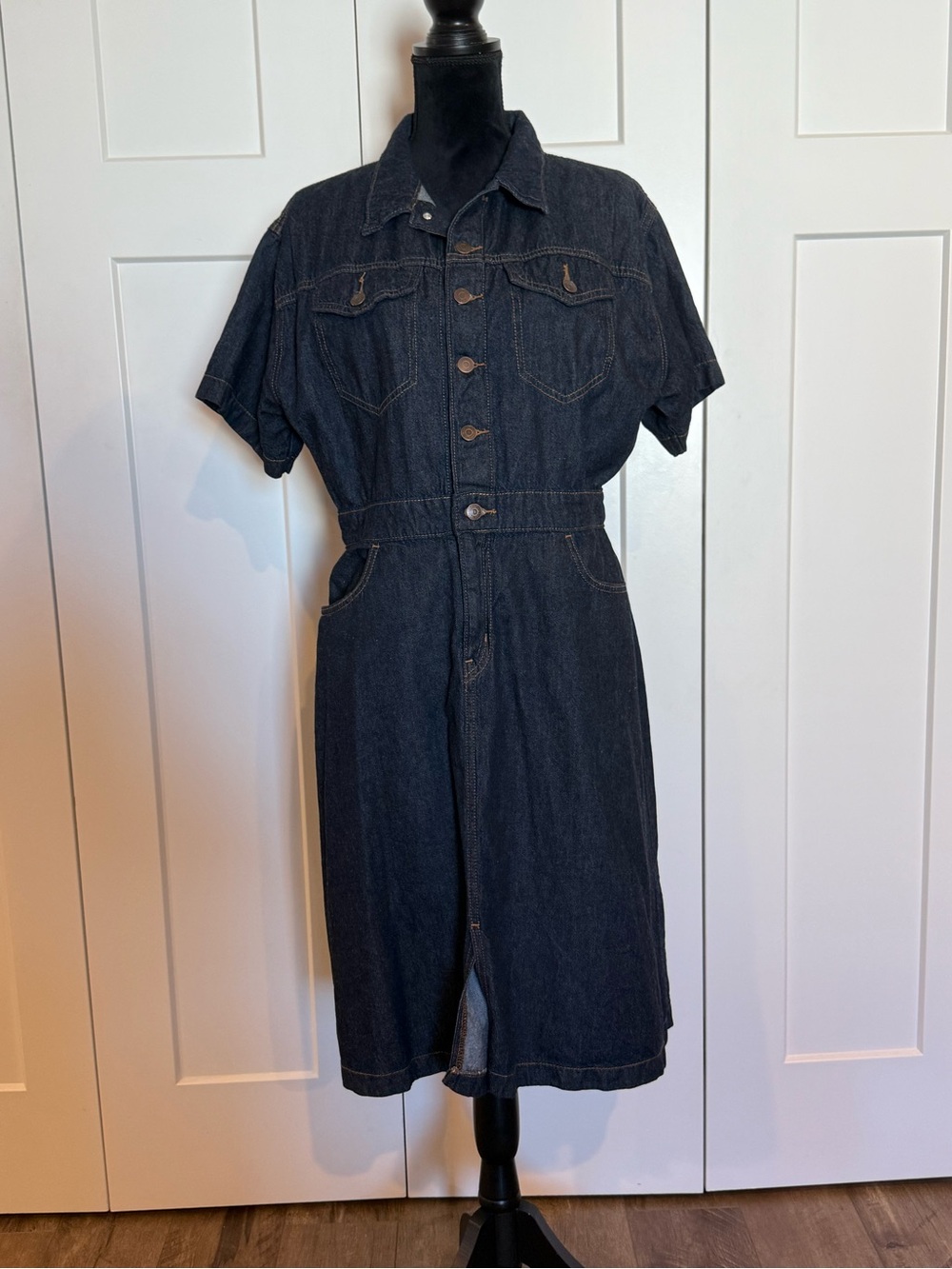 Levi's Dark Indigo Short-Sleeve Denim Midi Dress